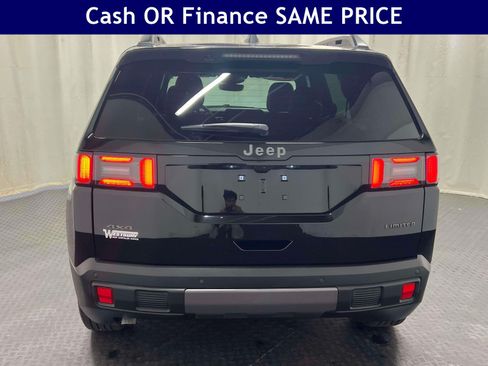 Used 2026 Jeep Cherokee Limited AWD/4WD image 7