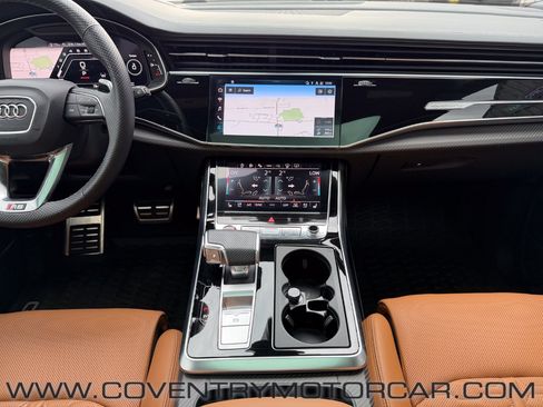 Used 2024 Audi RS Q8 AWD/4WD image 40