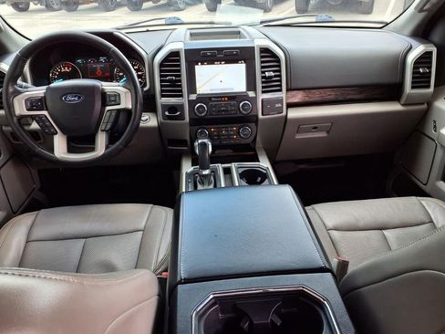 Used 2019 Ford F150 Lariat image 19
