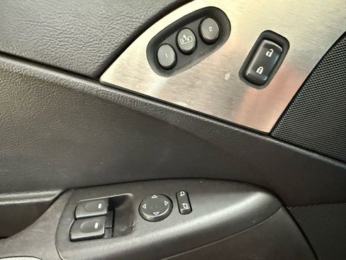 Used 2006 Chevrolet Corvette Coupe w/ Preferred Equipment Group image 25