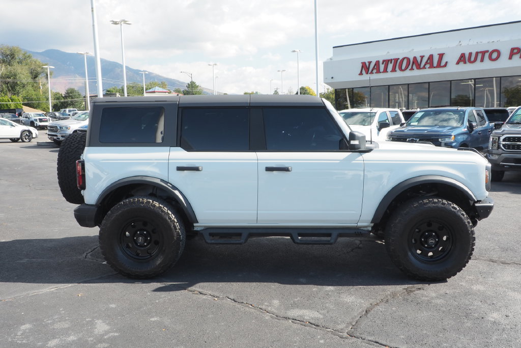 Used 2022 Ford Bronco Badlands AWD/4WD image 4
