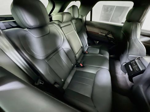 Used 2023 Land Rover Range Rover Sport SE AWD/4WD image 27