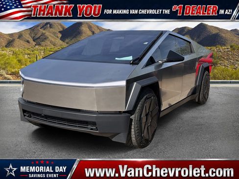 Used 2024 Tesla Cybertruck AWD Crew Cab image 1