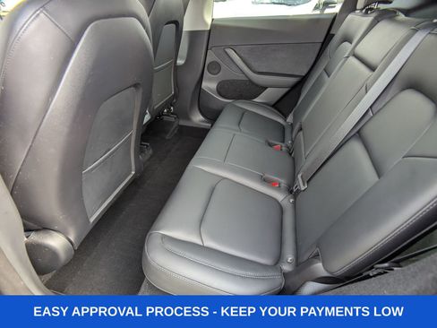 Used 2023 Tesla Model Y Long Range image 18
