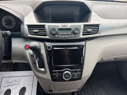 Used 2015 Honda Odyssey EX image 9