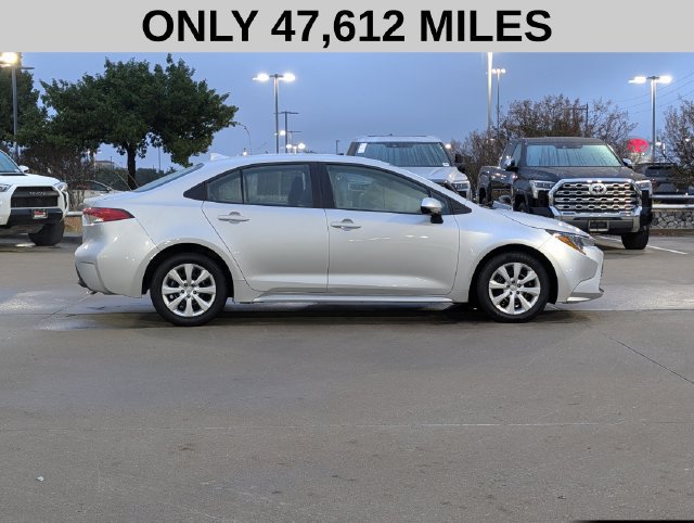 Used 2026 Toyota Corolla LE FWD image 4