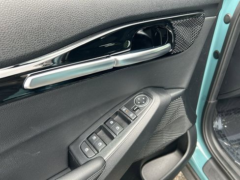 New 2026 Kia Seltos S AWD/4WD image 17