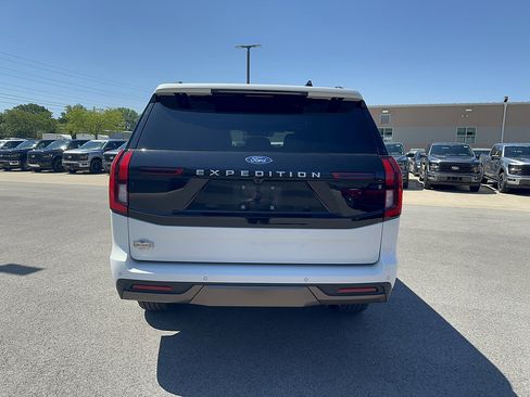 New 2026 Ford Expedition King Ranch AWD/4WD image 4