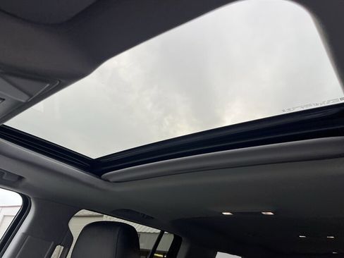 Used 2020 Cadillac Escalade ESV Luxury image 49