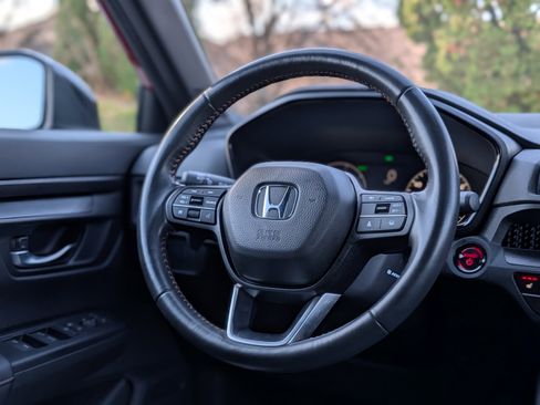 Used 2024 Honda CR-V Sport image 14