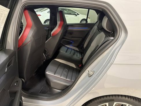 Certified 2022 Volkswagen GTI Autobahn FWD image 21