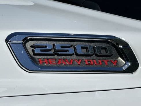 Used 2020 RAM 2500 Big Horn AWD/4WD image 17
