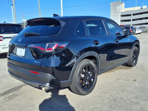 Certified 2024 Honda HR-V Sport image 23