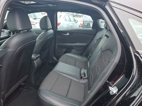 Used 2023 Kia Forte GT-Line w/ GT-Line Premium Package image 10