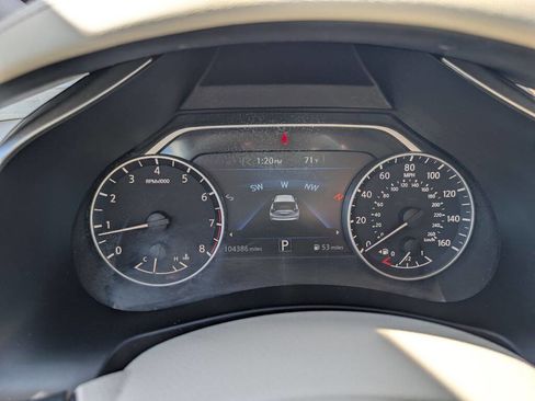 Used 2017 Nissan Murano SV image 34