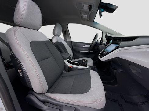 Used 2019 Chevrolet Bolt LT FWD image 27