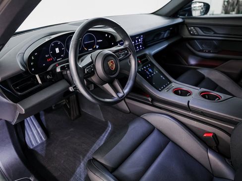 Certified 2024 Porsche Taycan image 4