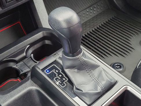 Used 2023 Toyota Tacoma SR image 21