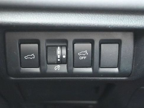 Used 2020 Subaru Outback Touring XT AWD/4WD image 27