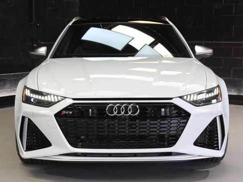 Used 2023 Audi RS 6 image 10