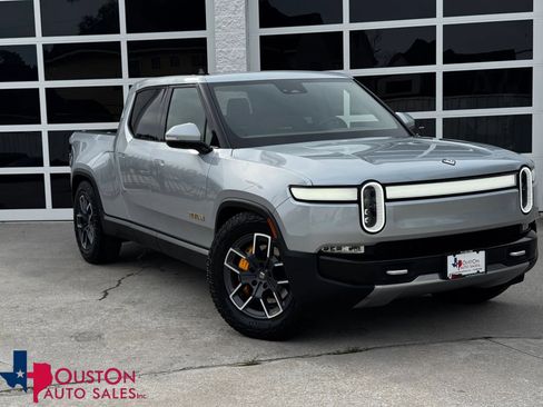 Used 2023 Rivian R1T Adventure image 1