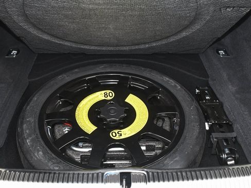 Used 2022 Audi S8 w/ S8 Comfort Plus Package image 85