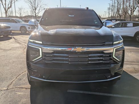 New 2026 Chevrolet Tahoe Premier image 2