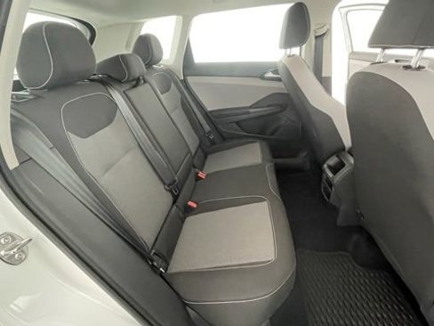 Used 2024 Volkswagen Taos S image 45