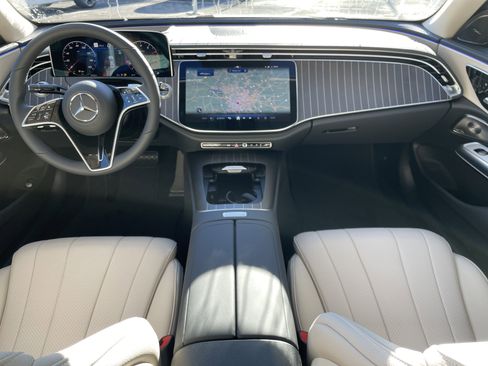New 2026 Mercedes-Benz E 350 4MATIC Sedan image 24