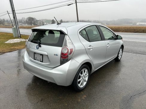 Used 2012 Toyota Prius C Three image 10