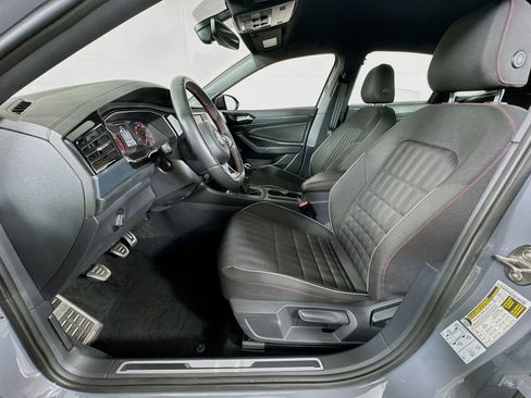 Used 2019 Volkswagen Jetta GLI FWD image 12