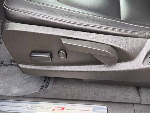 Used 2022 Chevrolet Colorado ZR2 image 17