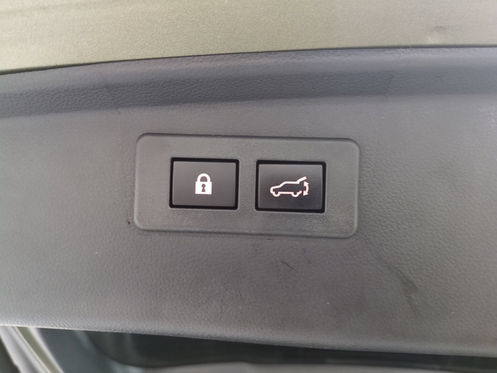 Certified 2023 Subaru Outback Touring AWD/4WD image 13