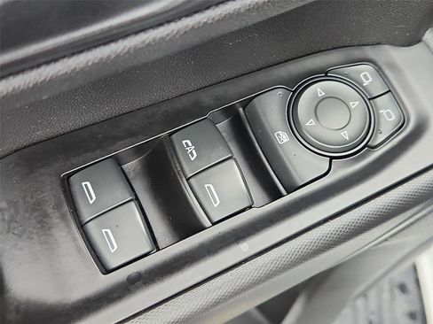 Used 2019 Chevrolet Silverado 1500 Custom w/ Custom Value Package RWD image 21