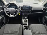 New 2025 Hyundai Venue SE image 4