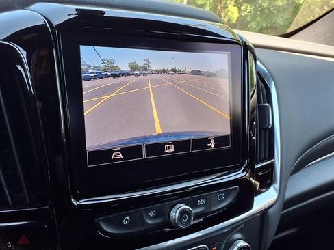 Used 2023 Chevrolet Traverse LT w/ LPO, Floor Liner Package AWD/4WD image 9