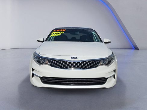 Used 2016 Kia Optima EX w/ Premium Package FWD image 8