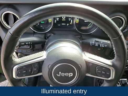 Used 2022 Jeep Wrangler Unlimited Sahara w/ Cold Weather Group image 22