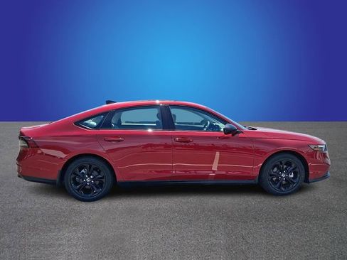 Used 2025 Honda Accord SE image 4