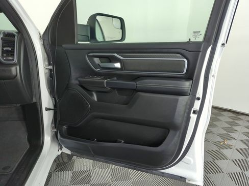 Used 2025 RAM 1500 Big Horn image 32