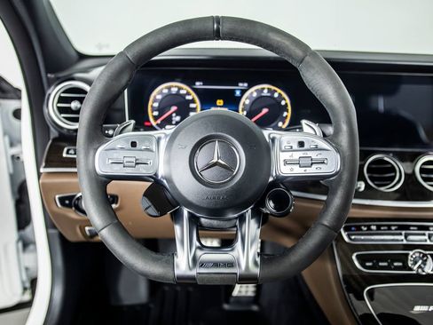 Used 2020 Mercedes-Benz E 63 AMG S image 25