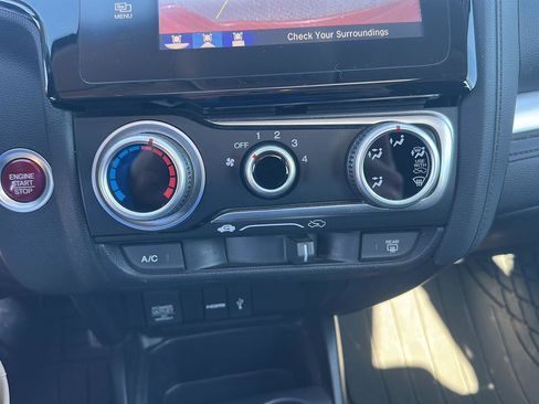 Used 2015 Honda Fit EX image 18