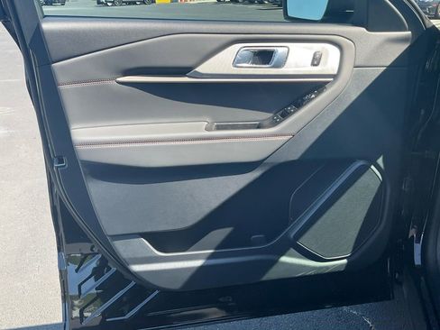 New 2026 Ford Explorer Active image 17