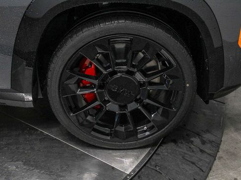 New 2026 BMW XM Label Red image 9