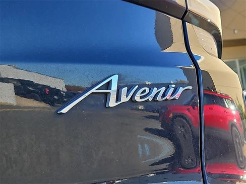 Used 2024 Buick Envista Avenir image 25