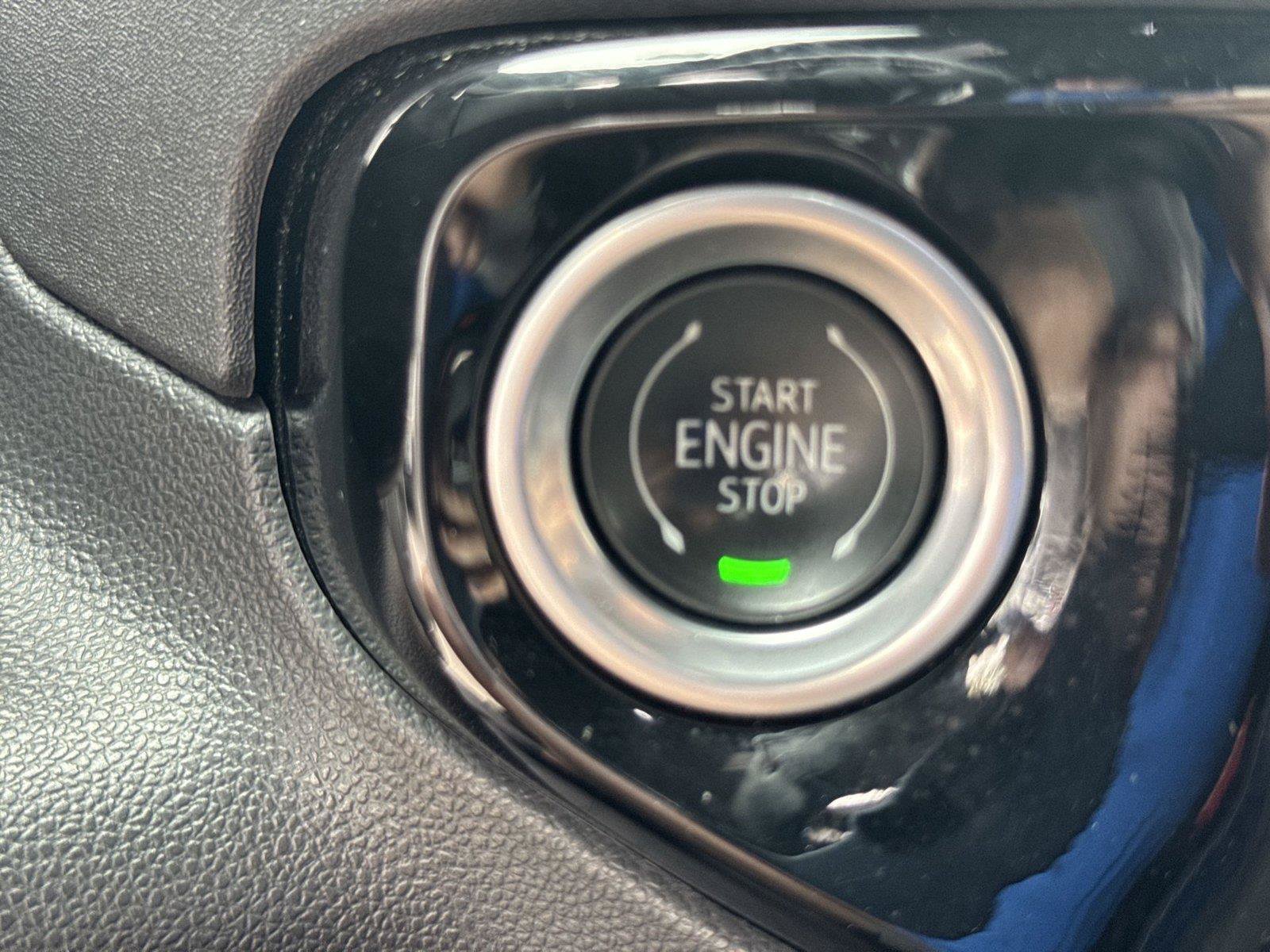 Used 2024 Chevrolet Silverado 1500 ZR2 w/ Technology Package AWD/4WD image 17
