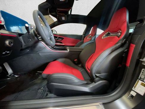 New 2026 Mercedes-Benz CLE 53 AMG 4MATIC Coupe image 4