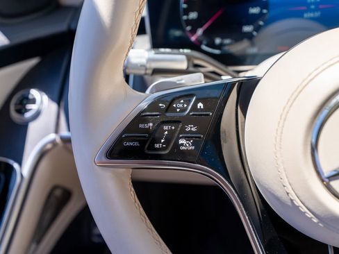 Used 2022 Mercedes-Benz S 580 4MATIC Sedan image 33