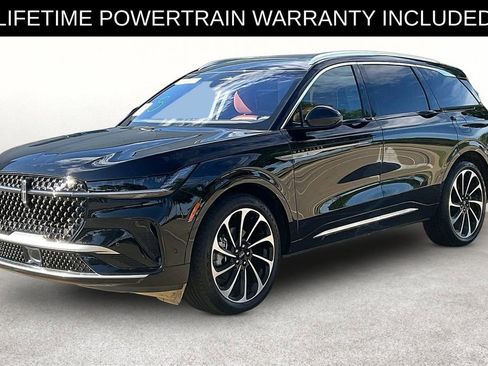 Used 2024 Lincoln Nautilus Black Label AWD/4WD image 9