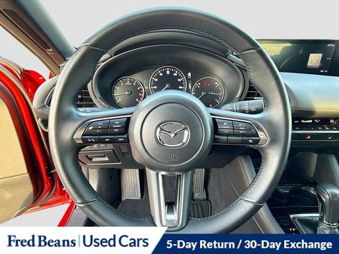 Used 2025 MAZDA MAZDA3 s image 13